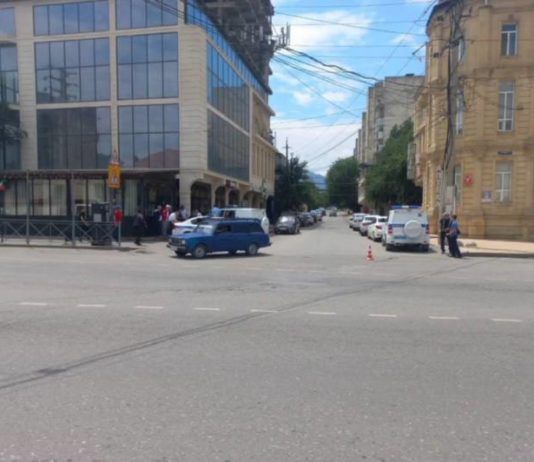 В Махачкале автомобиль сбил 4-летнюю девочку
