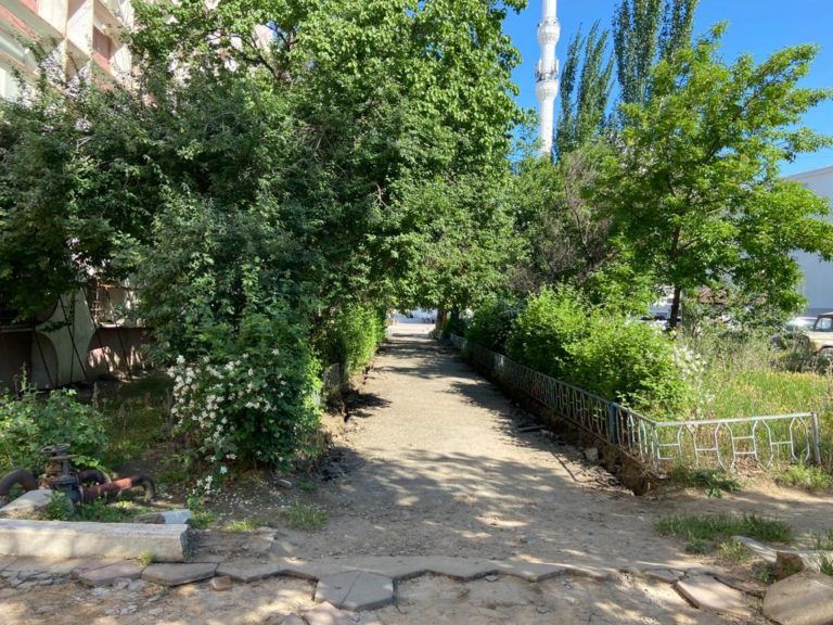 В Махачкале начались работы по благоустройству сквера на ул. Абубакарова