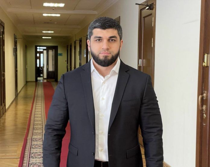 C4BAD6B2-7B64-44D8-9BB9-42358A555C80