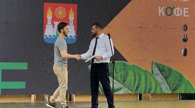 Бариста из Грозного стал победителем конкурса по созданию авторского кофе «Махачкалино»