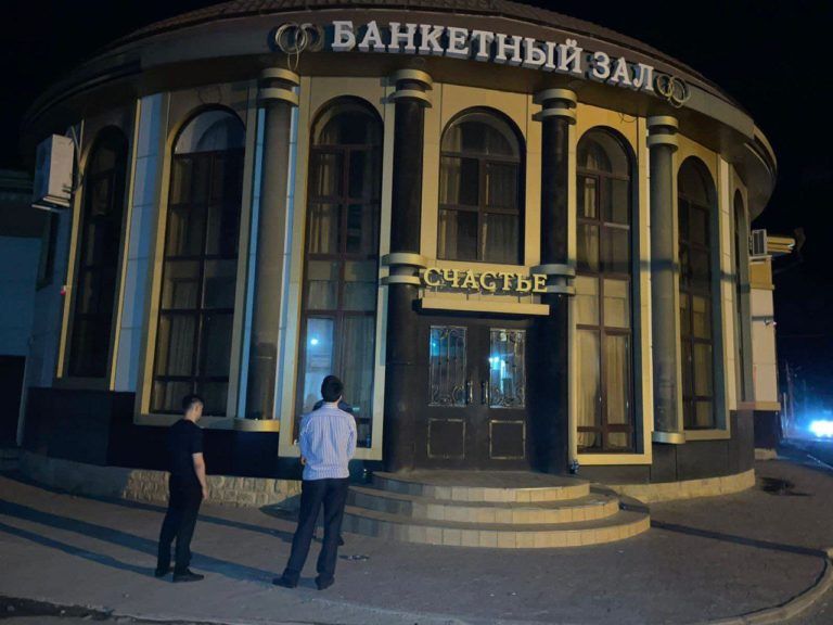 Махачкалинца задержали за стрельбу на свадьбе друга