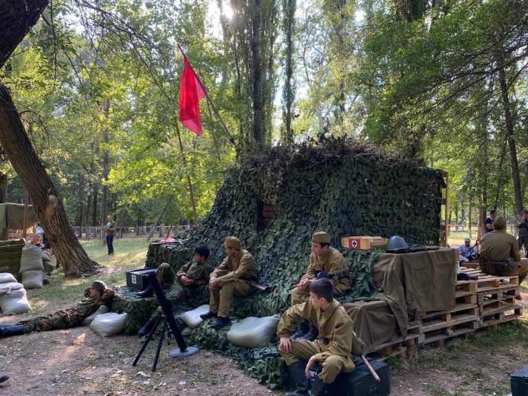 В Махачкале состоялась военно-историческая реконструкция к 80-летию Битвы за Кавказ