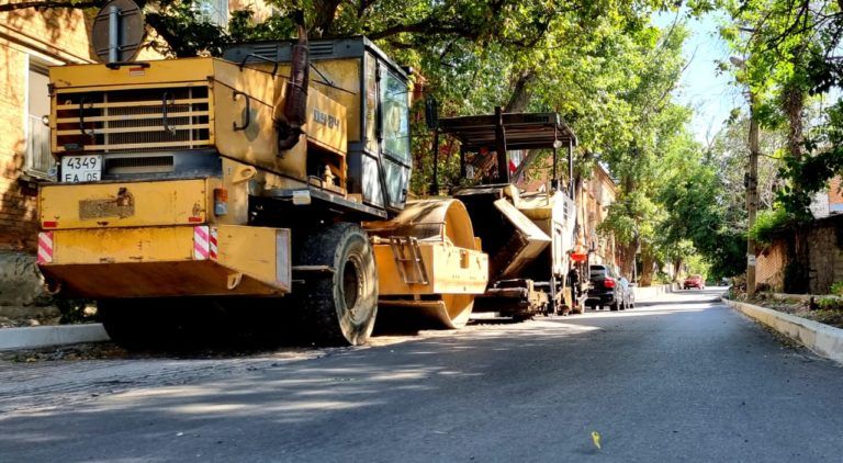 В Махачкале за три года отремонтировали более 330 улиц