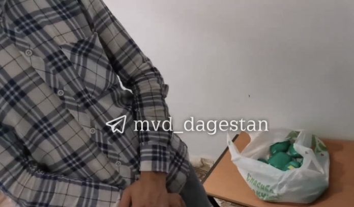 A1BBB7D8-0567-4C3E-AC45-C9407FB6C6A2