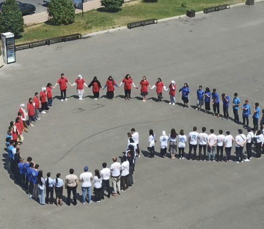 В Махачкале прошла акция ко Дню семьи