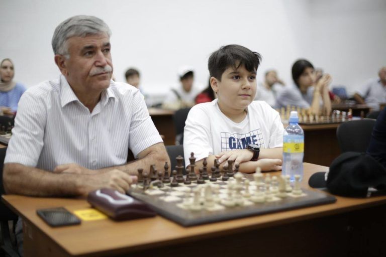В Махачкале стартовал чемпионат Дагестана по шахматам