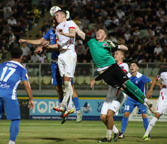 «Динамо» сыграло вничью с хабаровским «СКА»