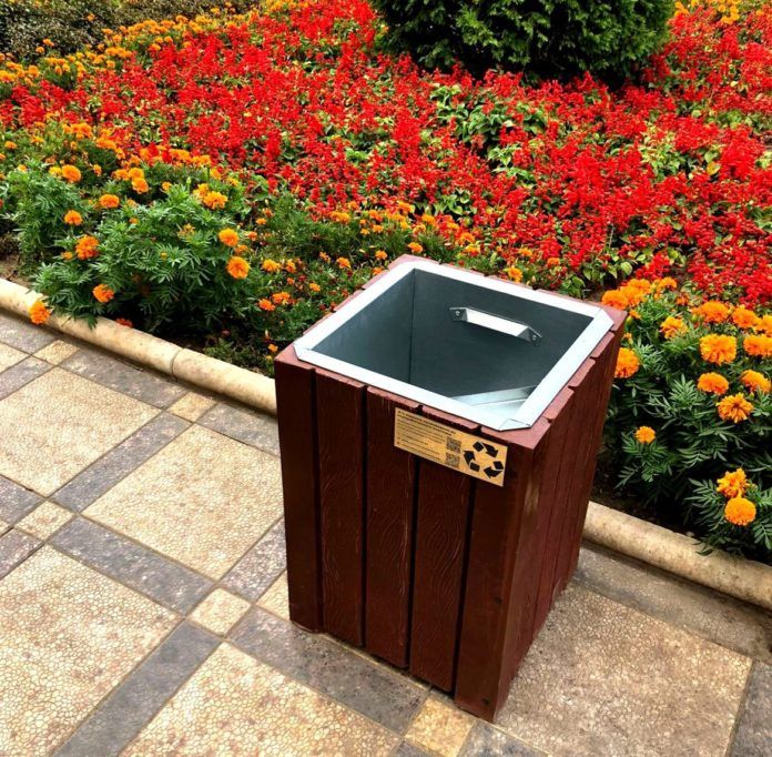 7872F7B1-A4C5-458A-B541-F1EBC7FC7DD2