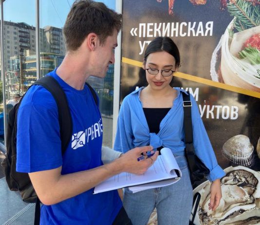 В Махачкале опросили водителей и пешеходов для улучшения ситуации на дорогах города