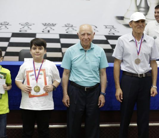 В Махачкале определились победители и призеры чемпионата Дагестана по шахматам