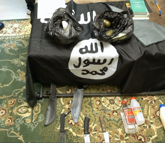 Троих дагестанцев осудили за подготовку терактов в Махачкале