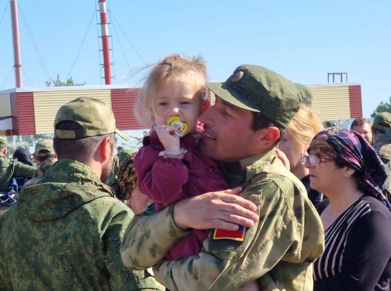 В Махачкале состоялись проводы мобилизованных со всех уголков Дагестана