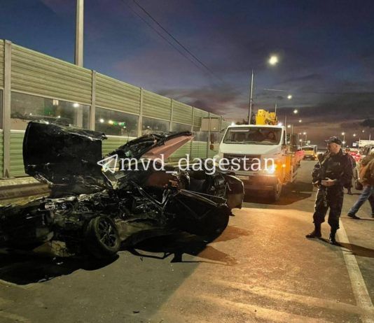 В Махачкале фура протаранила семь автомобилей