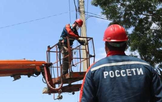 В Махачкале проводится замена и ремонт объектов энергоснабжения