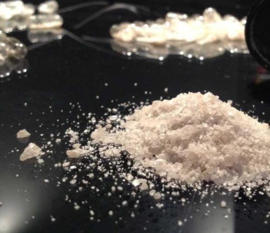 У жителя Махачкалы изъяли крупную партию наркотика