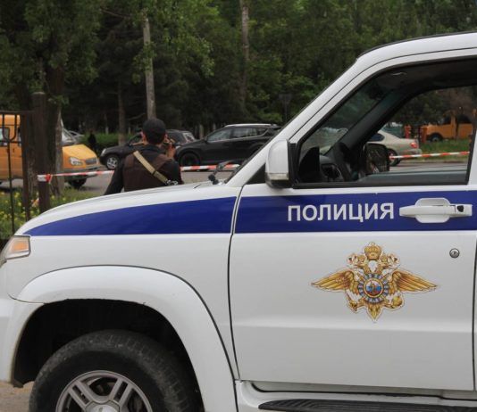 Жителя Махачкалы задержали за кражу мобильного телефона из мечети