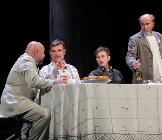 В Махачкале стартовал театральный фестиваль «Русская сцена»