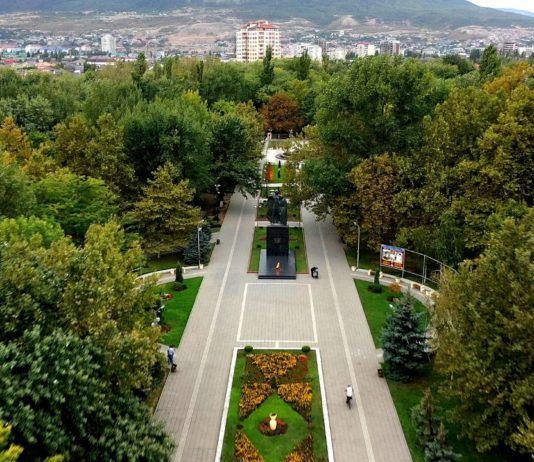 Суд поддержал решение мэрии Махачкалы об отмене разрешения на строительство дома в парке Ленкома