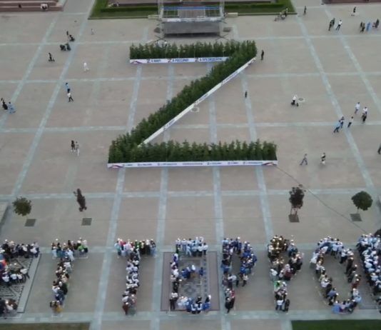 В Махачкале прошла акция ко Дню солидарности в борьбе с терроризмом