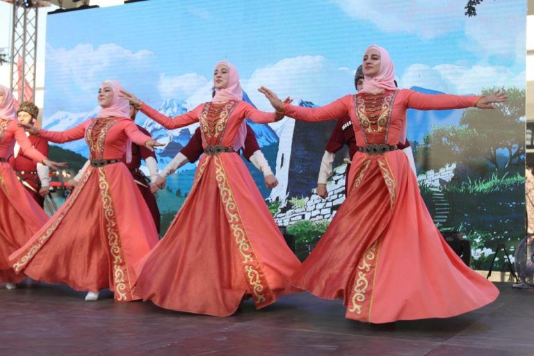 В Махачкале состоится акция-концерт в поддержку курса президента РФ