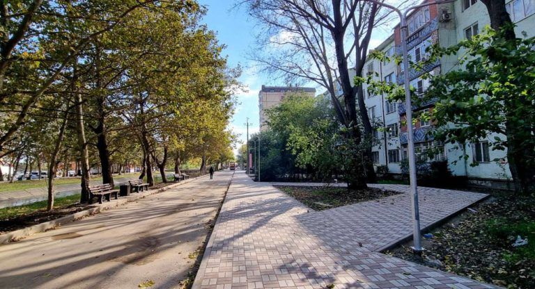 В Махачкале завершается благоустройство общественного пространства по пр. Шамиля