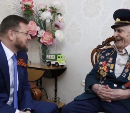 В Махачкале открыли дворовую территорию, благоустроенную по просьбе ветерана