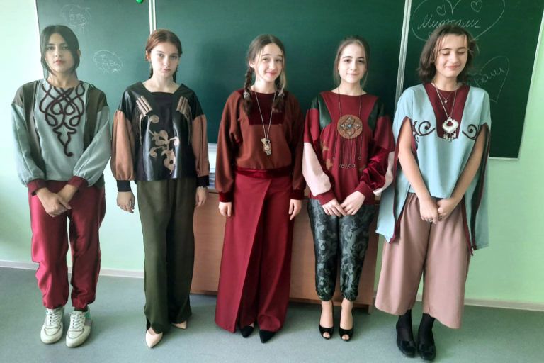 Дружно шагнули в будущее