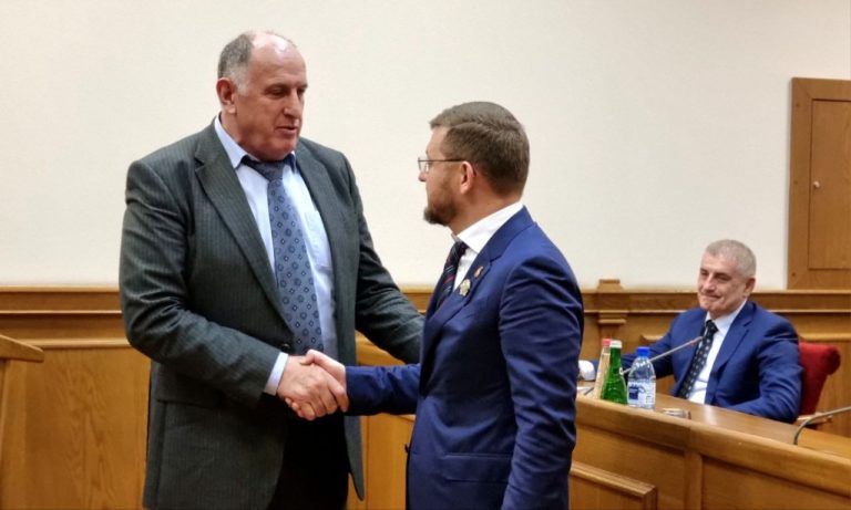 Мэр Махачкалы подал в отставку