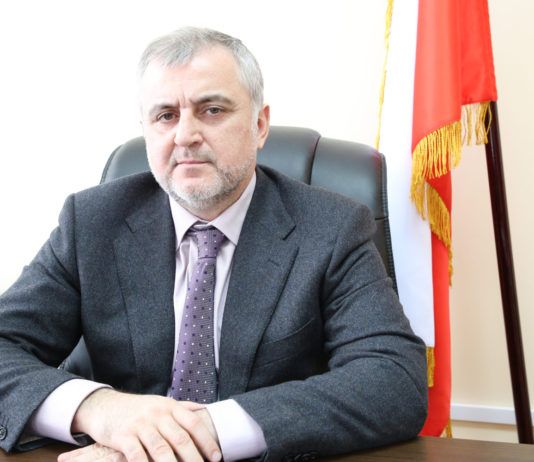 C Днем матери!