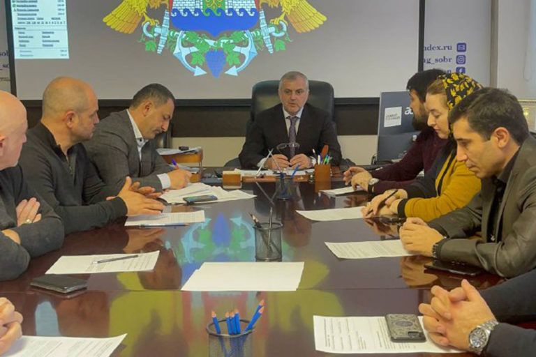 Депутаты – на защите прав жителей города