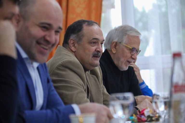 Сергей Меликов встретился с командой футбольного клуба «Динамо» Махачкала