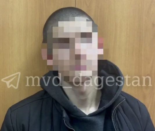 Двоих махачкалинцев задержали за изображение фашистcкой символики