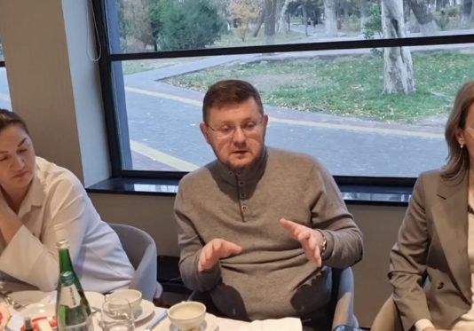 Мэр Махачкалы провёл встречу с городскими активистами