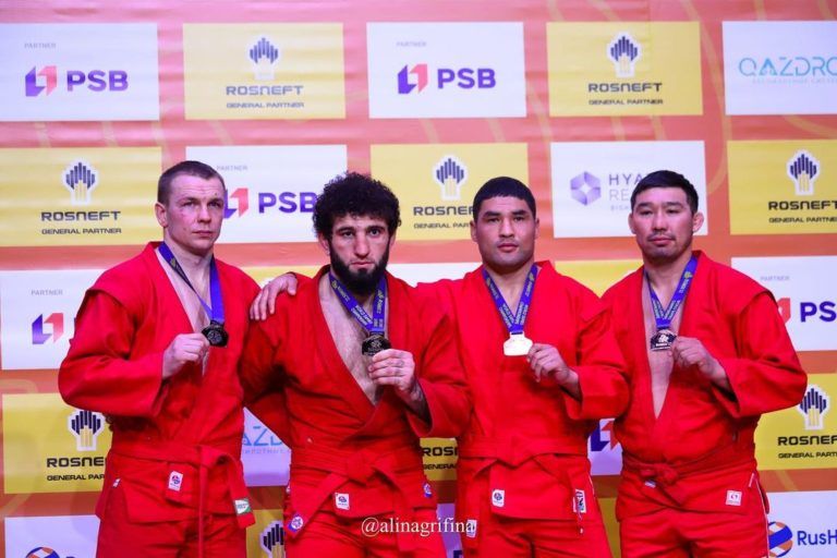 Махачкалинец Саид Саидов стал чемпионом мира по боевому самбо