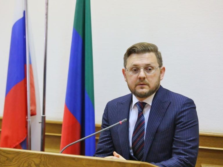 Мэру Махачкалы присвоено почётное звание