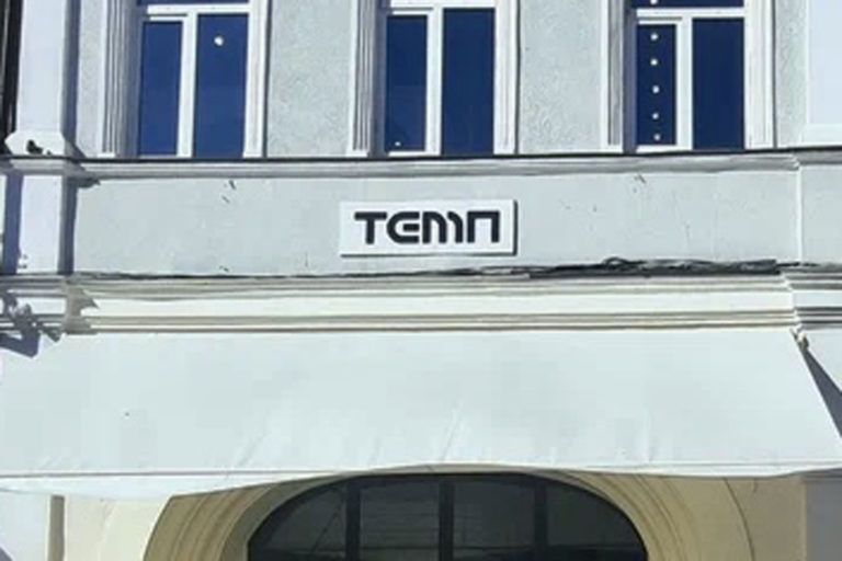Слишком большие амбиции