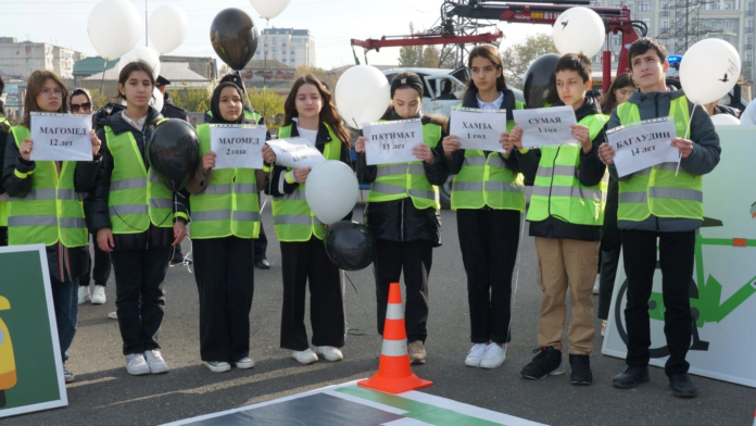 F23E6B3B-9B85-4904-8A52-926FB7EED1C4