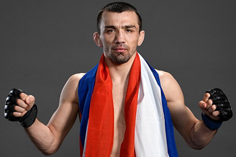 Аскар Аскаров объявил об уходе из UFC