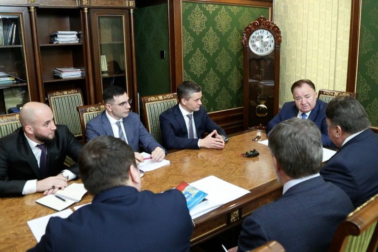 Стратегическая встреча: вице-президент «Ростелекома» на Юге и глава Ингушетии обсудили цифровизацию региона