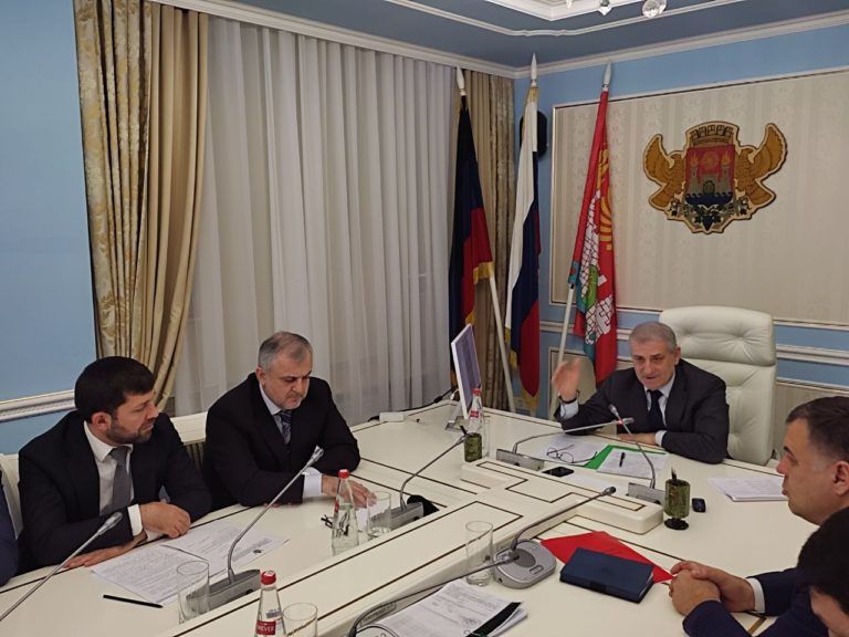 И.о. мэра Махачкалы запретил переводить жилые помещения в нежилые