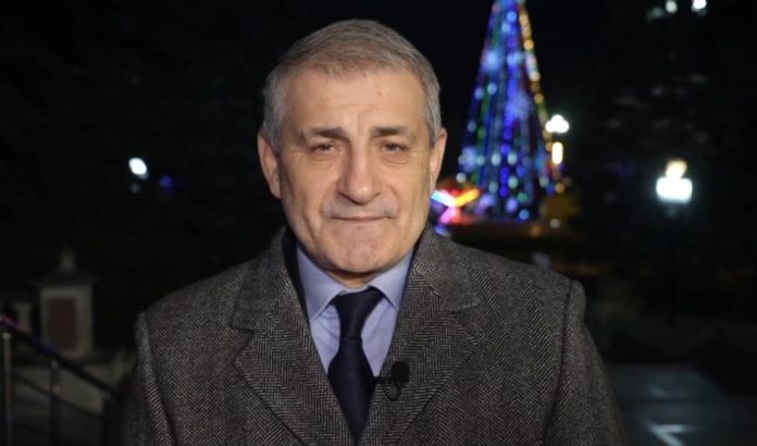 0688EF79-4185-4DD0-9B3F-88D8C2969481