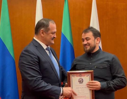 Проект по развитию волонтерского движения «Феникс» стал победителем конкурса грантов главы РД