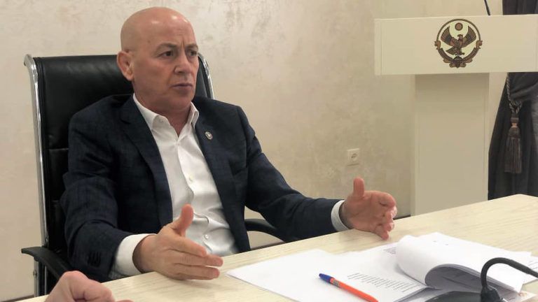 Суд в Махачкале оправдал экс-главу Минприроды Дагестана по делу о халатности