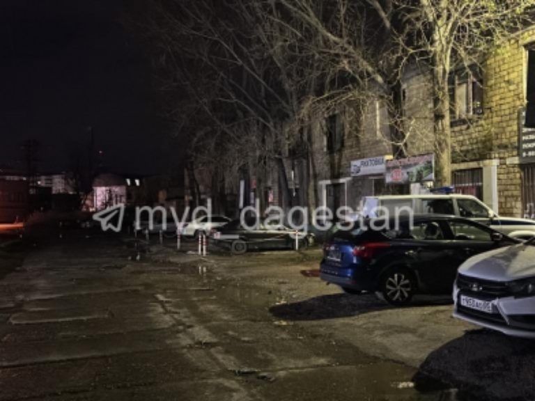 Махачкалинец во время конфликта ранил трех мужчин