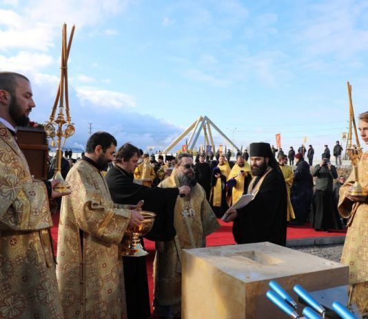 В Махачкале заложили камень в основании храма князя Александра Невского