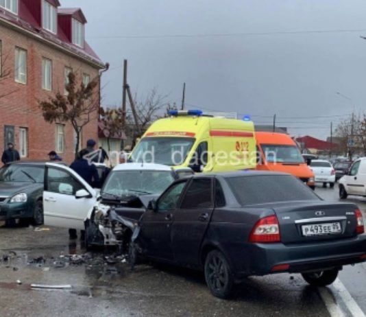 Подросток погиб в результате ДТП в Махачкале