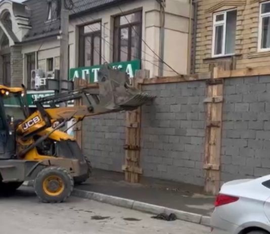 В Махачкале выявили еще 25 объектов с признаками самовольного строительства