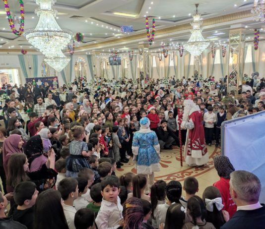 Мэрия Махачкалы организовала праздник для детей участников СВО