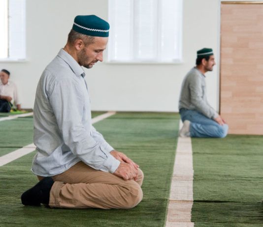 Случаи, в которых не совершается намаз приветствия мечети