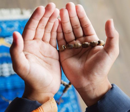 Мусульманские молитвы – основа жизни мусульманина